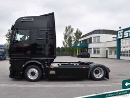 MAN TGX 18.520 Low Deck Hubsattelk. D30 Ret. MIETE