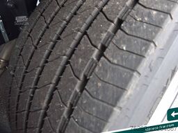 MAN TGX 18.520 Low Deck Hubsattelk. D30 Ret. MIETE