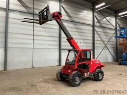 JCB 520-40