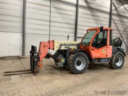 JLG 4013