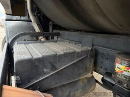 STEYR 19531/P 40/4X2 Müllwagen