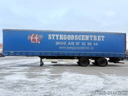 Krone Curtainsider / Planenauflieger / Gardin