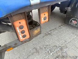 Krone Curtainsider / Planenauflieger / Gardin