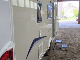 Caravalair Artica 496 Family