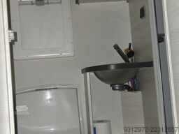 Caravalair Artica 496 Family