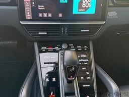 PORSCHE Cayenne E-Hybrid SUV PKW Panoramadach AHK