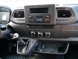 RENAULT MASTER / BLASZAK / FURGON / 2023