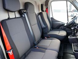 RENAULT MASTER / BLASZAK / FURGON / 2023