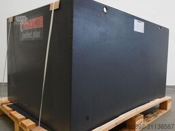 HAWKER 80 Volt 8 PzS 1240 Ah