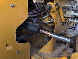 CATERPILLAR 950 M German Loader