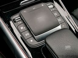 MERCEDES-BENZ GLB 220d 4Matic * AMG*Panorama* Keyless* Ahk