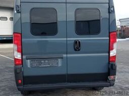 CARADO pro CV 602 Längsbetten / Rahmenfenster / PRO