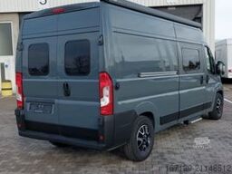 CARADO pro CV 602 Längsbetten / Rahmenfenster / PRO