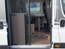 CARADO pro CV 640 pro / Fahrradträger / Längsbetten