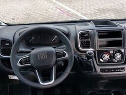 CARADO pro CV 640 pro / Fahrradträger / Längsbetten