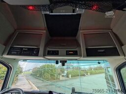 VOLVO FH 13.460 ONLY 772.000 KM 2X TANKS FULL SPOILER