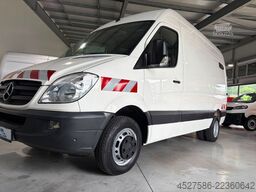 MERCEDES-BENZ Sprinter II 516*WERKSTATTWAGEN*REGAL*KLIMA*AHK