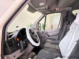 MERCEDES-BENZ Sprinter II 516*WERKSTATTWAGEN*REGAL*KLIMA*AHK