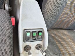 HAKO CITYMASTER 2000 KEHRMASCHINE *BJ-2007*