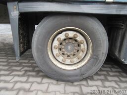 SCHMITZ CARGOBULL Mega Varios Bremse 60%-70% Reifen 60%