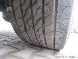 SCHMITZ CARGOBULL Mega Varios Bremse 60%-70% Reifen 60%