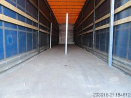 SCHMITZ CARGOBULL Mega Varios Bremse 90% Reifen 60%