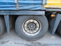 SCHMITZ CARGOBULL Mega Varios Bremse 90% Reifen 60%