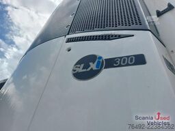 Schmitz Cargobull SCB D2 Tiefkühlkoffer TK SLXi 300