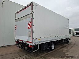 FUSO 7C18 Pritsche + Plane LBW