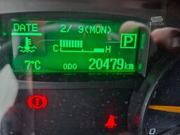 FUSO 7C18 Pritsche + Plane LBW