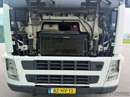 VOLVO FH 440 GLOBETROTTER XL 2x TANK DUTCH TRUCK