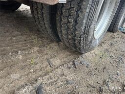 Goldhofer 24/80 machine trailer w/ two sets of tires