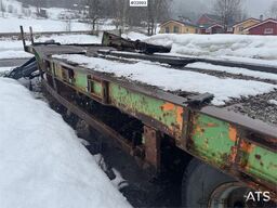Goldhofer machine trailer. Repair object.