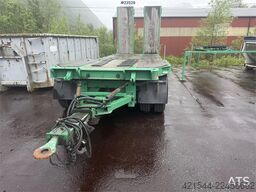 Istrail 3 akslet machine trailer with hydraulic ramps