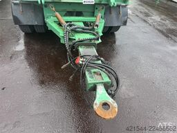 Istrail 3 akslet machine trailer with hydraulic ramps