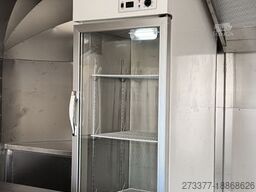 ESSELMANN Delistar Foodtruck 6000 ähn. Airstream