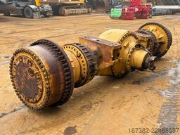 Caterpillar 990 axle