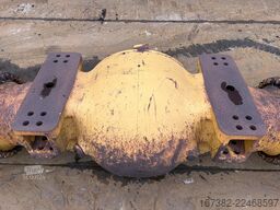 Caterpillar 990 axle