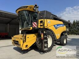 New Holland CR 8.90