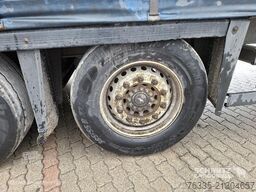Schmitz Cargobull Curtainsider Mega