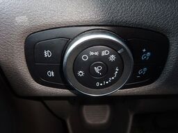 FORD Nugget 150PS Autm. Aufstelldach Navi Markise AHK