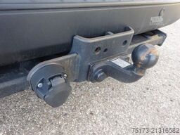 FORD Nugget Plus 150PS Autm. Aufstelldach Navi AHK