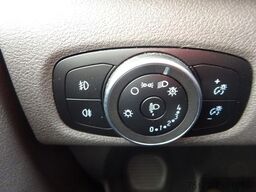 FORD Nugget Plus 150PS Autm. Aufstelldach Navi AHK