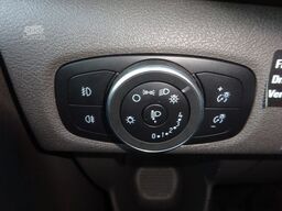 FORD Nugget Plus 150PS Autm. Navi AHK Park-Assist ACC