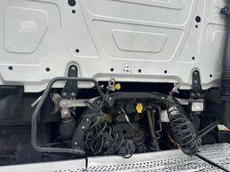 MERCEDES-BENZ Actros 1843 4x2 Retarder