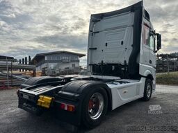 MERCEDES-BENZ Actros 1843 4x2 retarder 2Tanks
