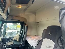 MERCEDES-BENZ Actros 18 42 4x2 Chereau Gas Kühler