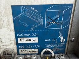 HUMBAUR Humbaur HKN 35 top Zustand