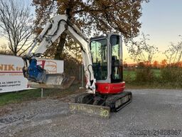 NEW HOLLAND E26b 2.7 t 4x Schauffel