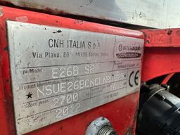 NEW HOLLAND E26b 2.7 t 4x Schauffel